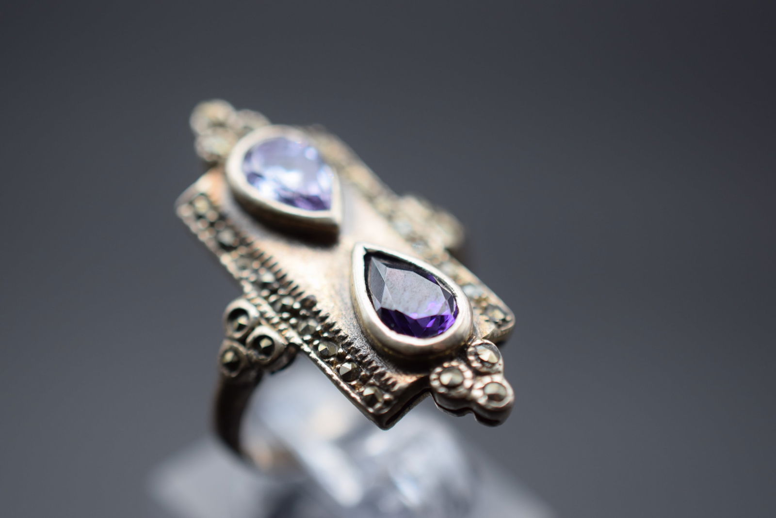 Amethyst and Light Amethyst Marcasite Sterling Silver 925 Ring Size 5.75  Lot 395 (1 of 7)