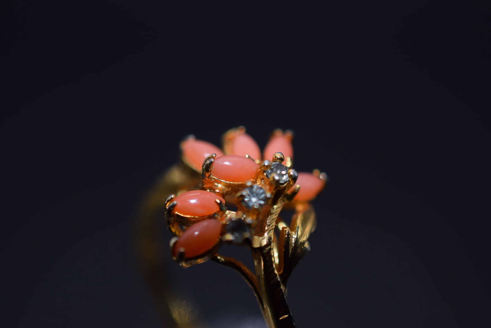 Cocktail Ring Coral 18K Gold Filled Size 8  Lot 801 (1 of 5)