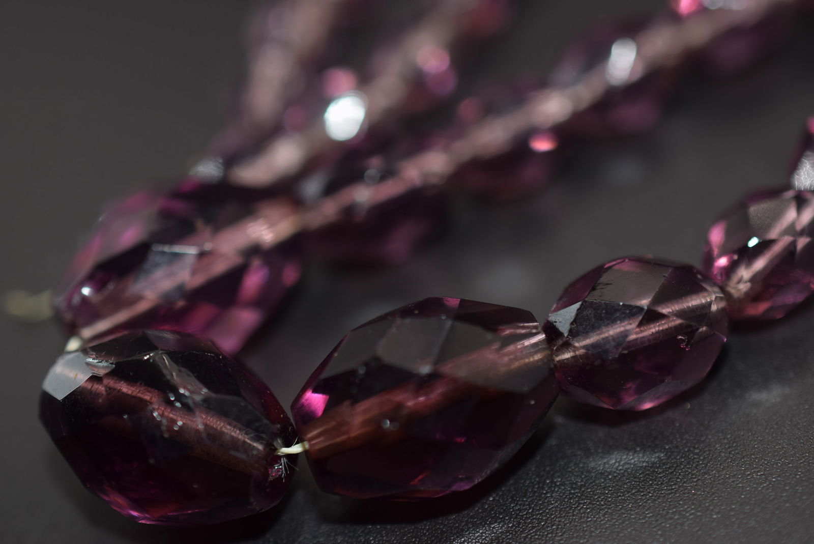 Amethyst Crystal Faceted Vintage Necklace Vintage Lot 823: Amethyst Crystal Faceted Vintage Necklace Vintage Needs Restringing measures 18" Long