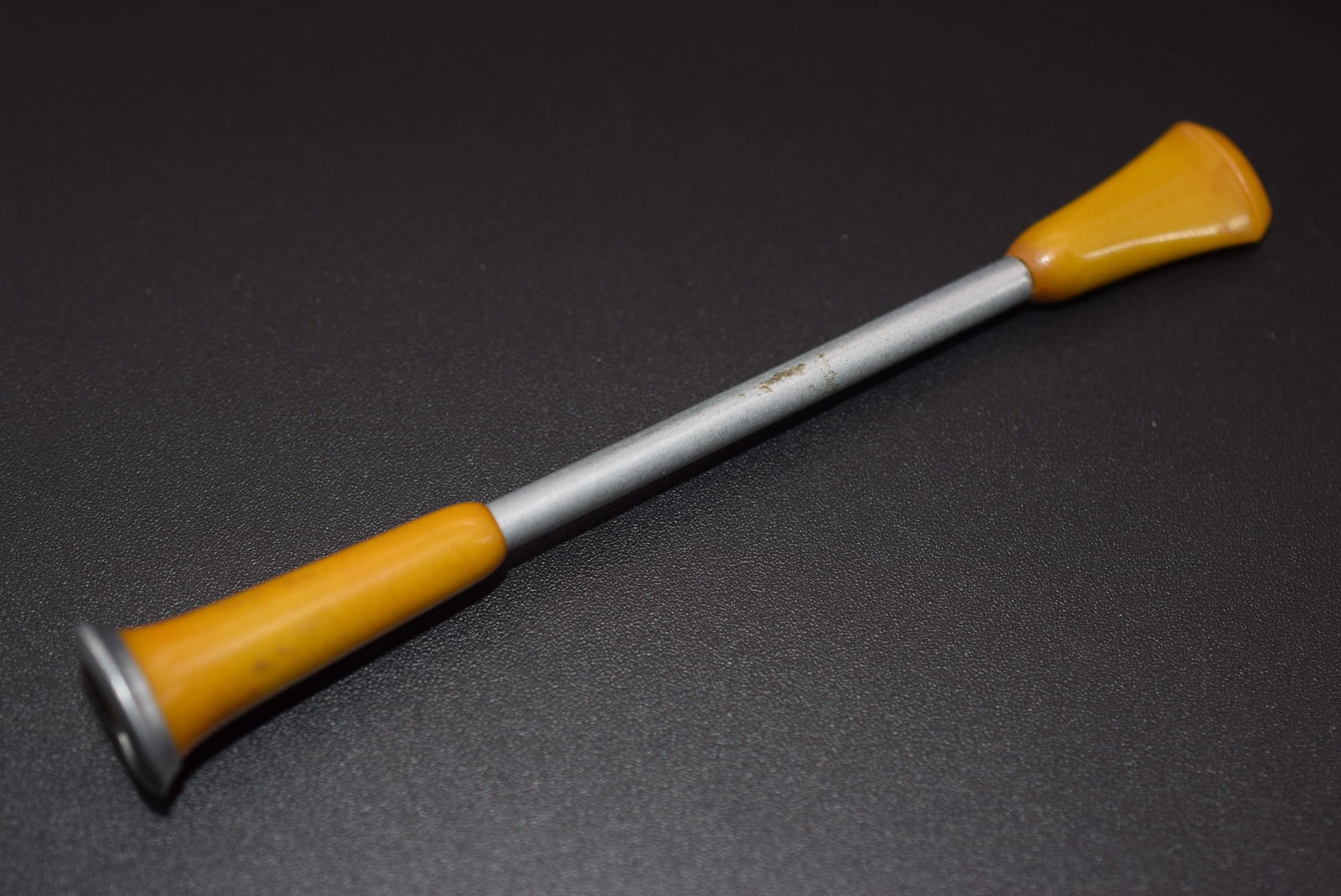 Bakelite Cigarette Holder Vintage 1910's   Lot 825 (1 of 5)