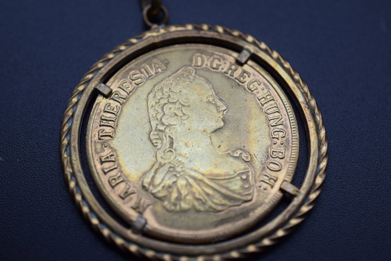 Maria The Resia Coin Pendant Vintage Lot 997: Maria The Resia Coin Pendant Vintage measures 3/4" in diameter signed Maria The Resia and more please see pictures