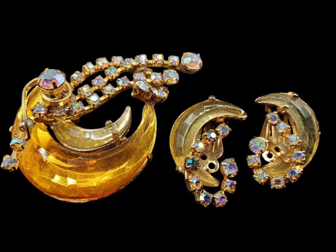 Pierre Crescent Moon Rhinestone Set Earrings Brooch Signed .lot#17 (1 of 2)