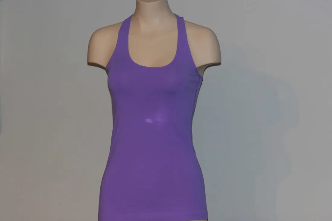 LULU LEMON Purple training Top Sleeveless size Small .lot#38 (1 of 3)