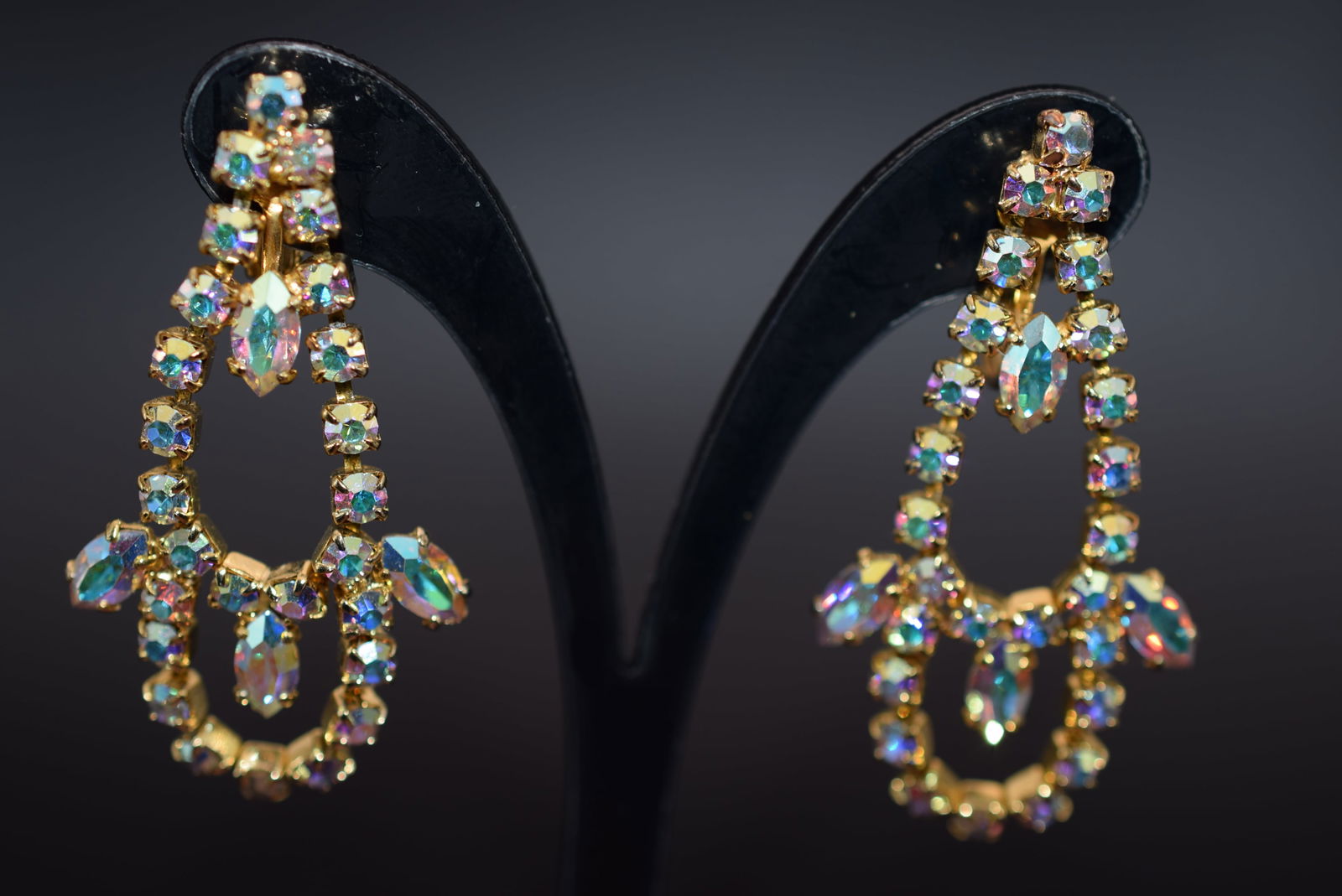 Sherman Rhinestone Signed Vintage 1940's Clip Earrings Lot# BE 156: Sherman Rhinestone Signed Vintage 1940's Clip Earrings