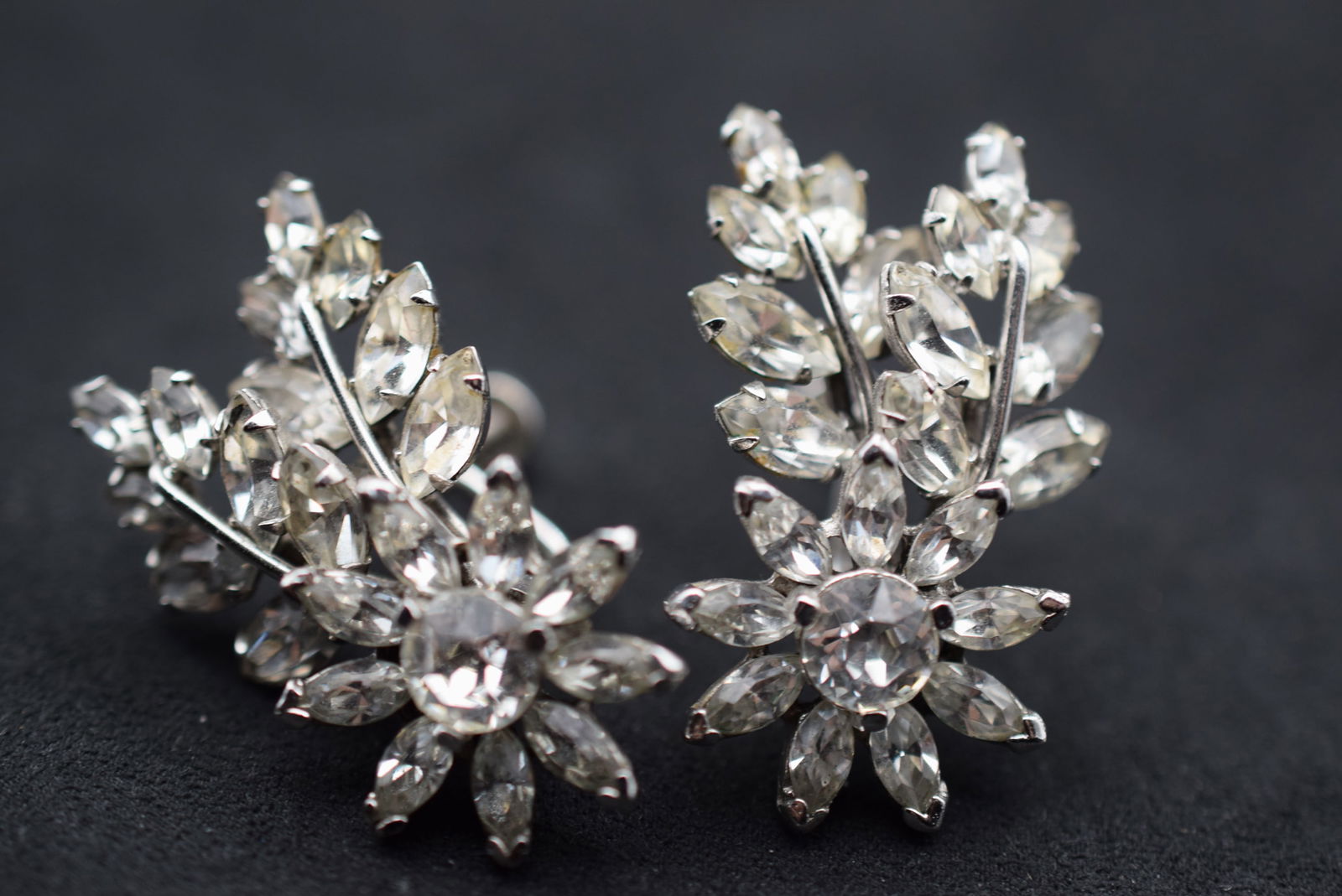 Sherman Screw Back Earrings Vintage 1950's Rhinestone Lot# BE 256: Sherman Screw Back Earrings Vintage 1950's Rhinestone