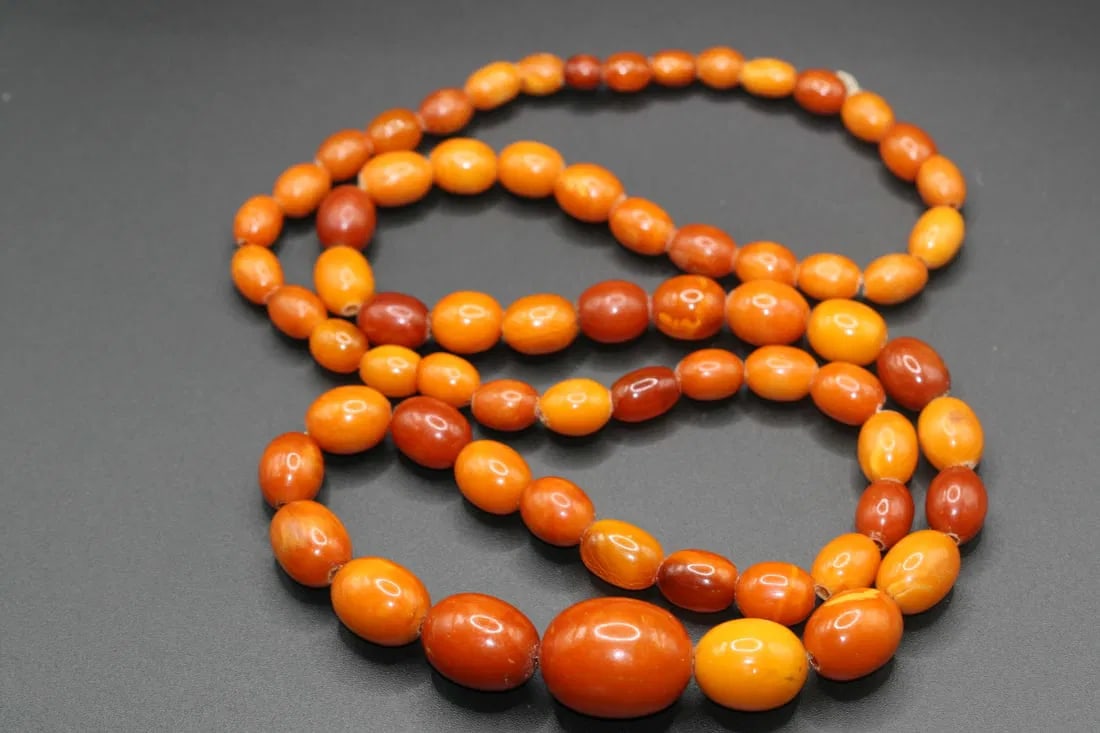 Baltic Amber Egg Yolk and Butterscotch Vintage 31" Necklace Beads .lot#291 (1 of 4)