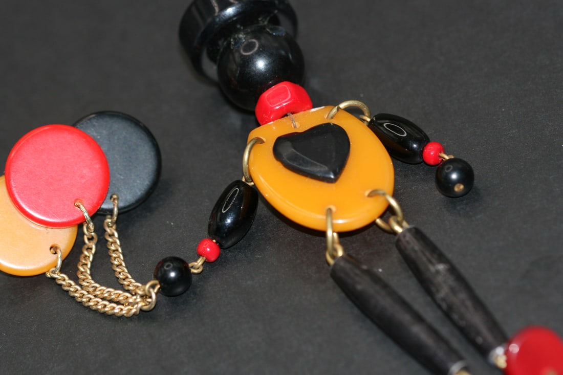 Bakelite Moveable Figural Balloon Man Chatelaine Brooch Pin Huge Vintage Beauty Lot 624 (1 of 3)