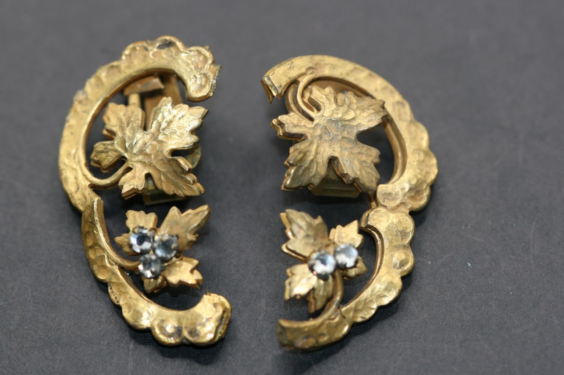 Hobe Like Haskell Clip Earrings Huge Ear Sweepers Signed Vintage Lot 634 (1 of 3)