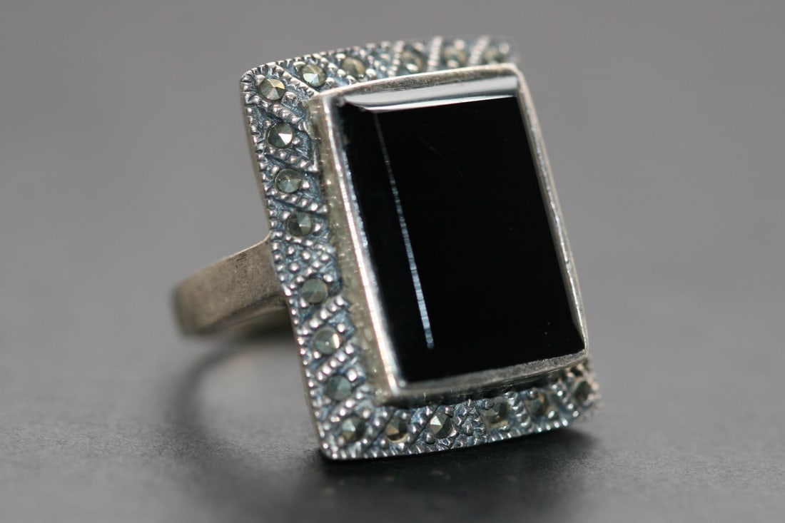 Marcasite Onyx Huge Ring Sterling Silver 925 Size 6 3/4 Lot 748 (1 of 5)