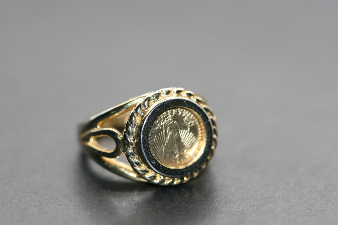 18KT Gold Filled Ring Size 5.5 Liberty coin Panda Lot 806 (1 of 5)