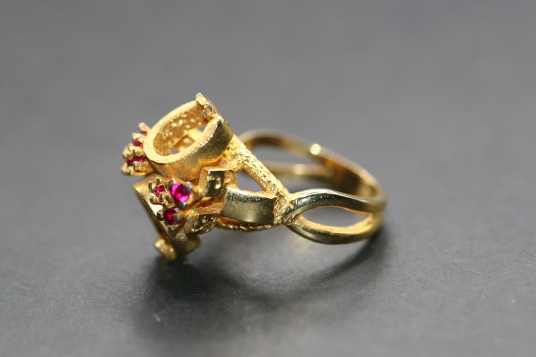 Cocktail Ring Ruby Red Rhinestones Size 7 Lot 948 (1 of 3)