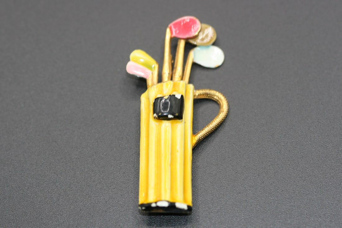 Original by Robert Enamel Golf Club Bag Brooch Pin Vintage Signed     .Lot#7 (1 of 3)