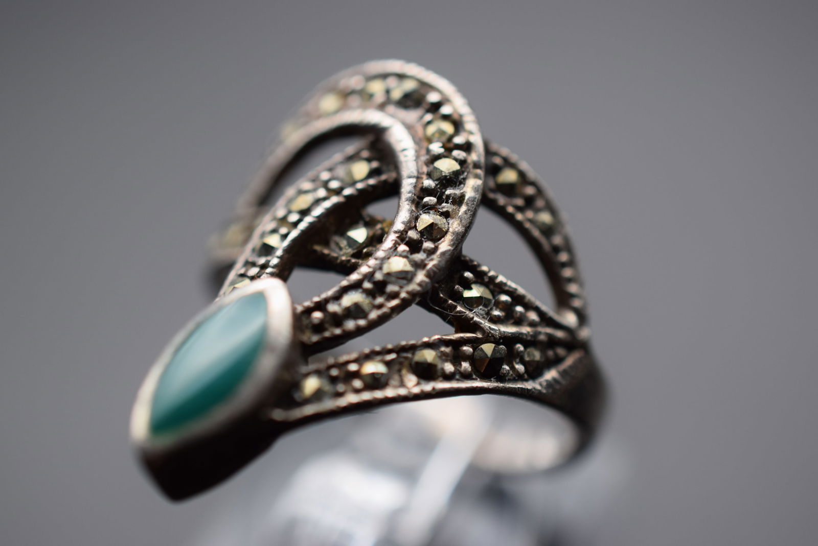 Sterling Silver 925 Marcasite Green onyx Ring Size 8.5 Lot#CF 149 (1 of 5)
