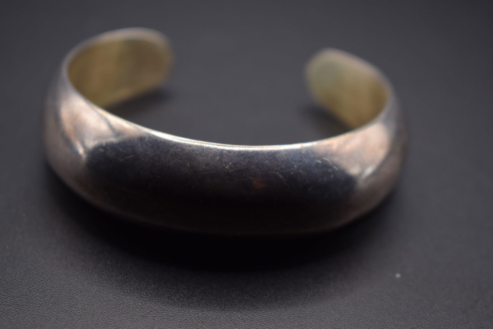 Tiffany Sterling Silver 925 Mexico Bangle Cuff Solid Heavy Signed Vintage .Lot#153 (1 of 4)