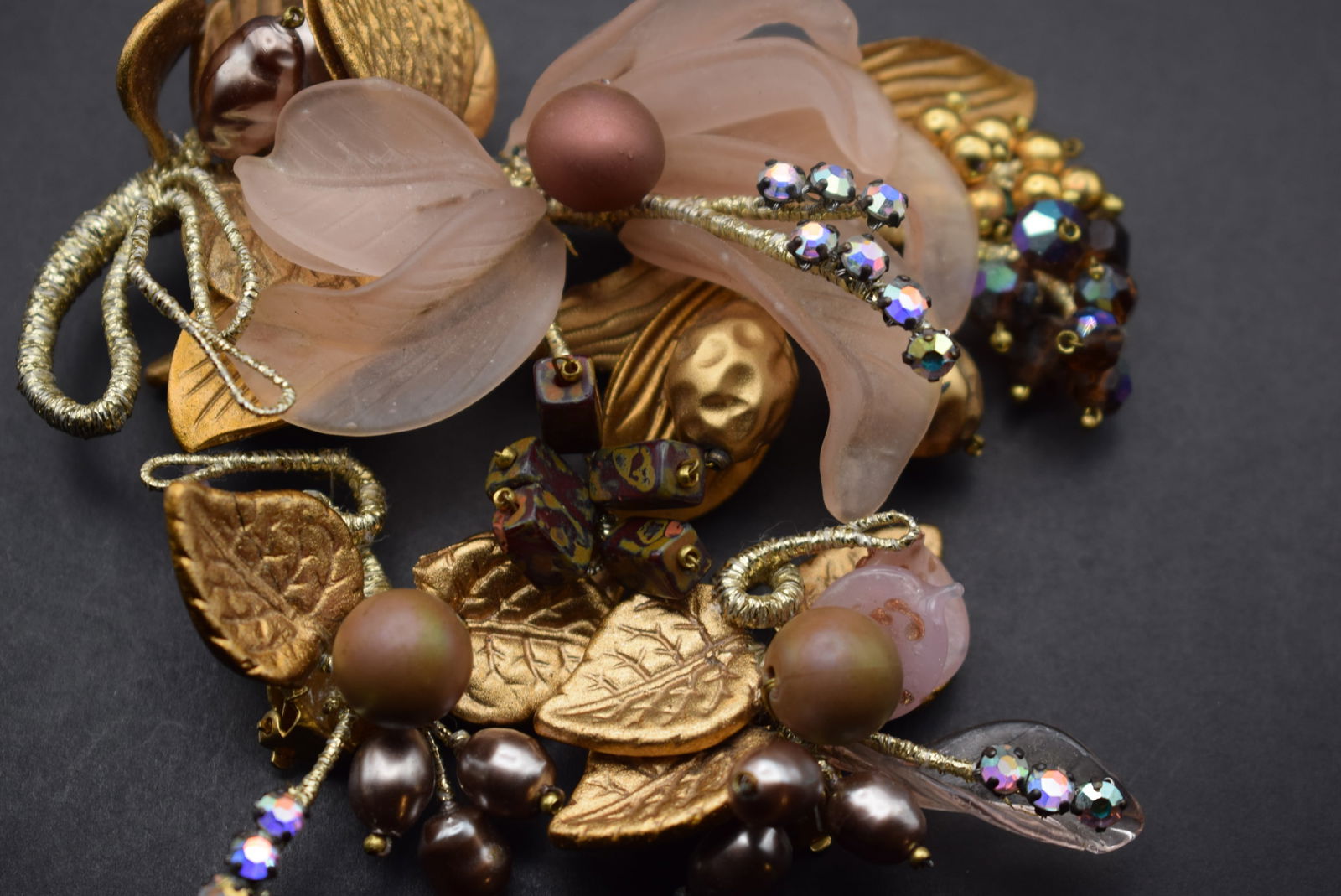 Art Glass handmade Brooch Earrings set vintage Lot 376 (1 of 4)