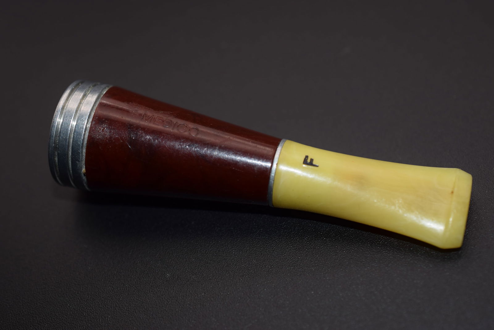 Amber Cigar Holder Vintage Egg Yolk Signed Medico F Lot#CF 424 (1 of 5)