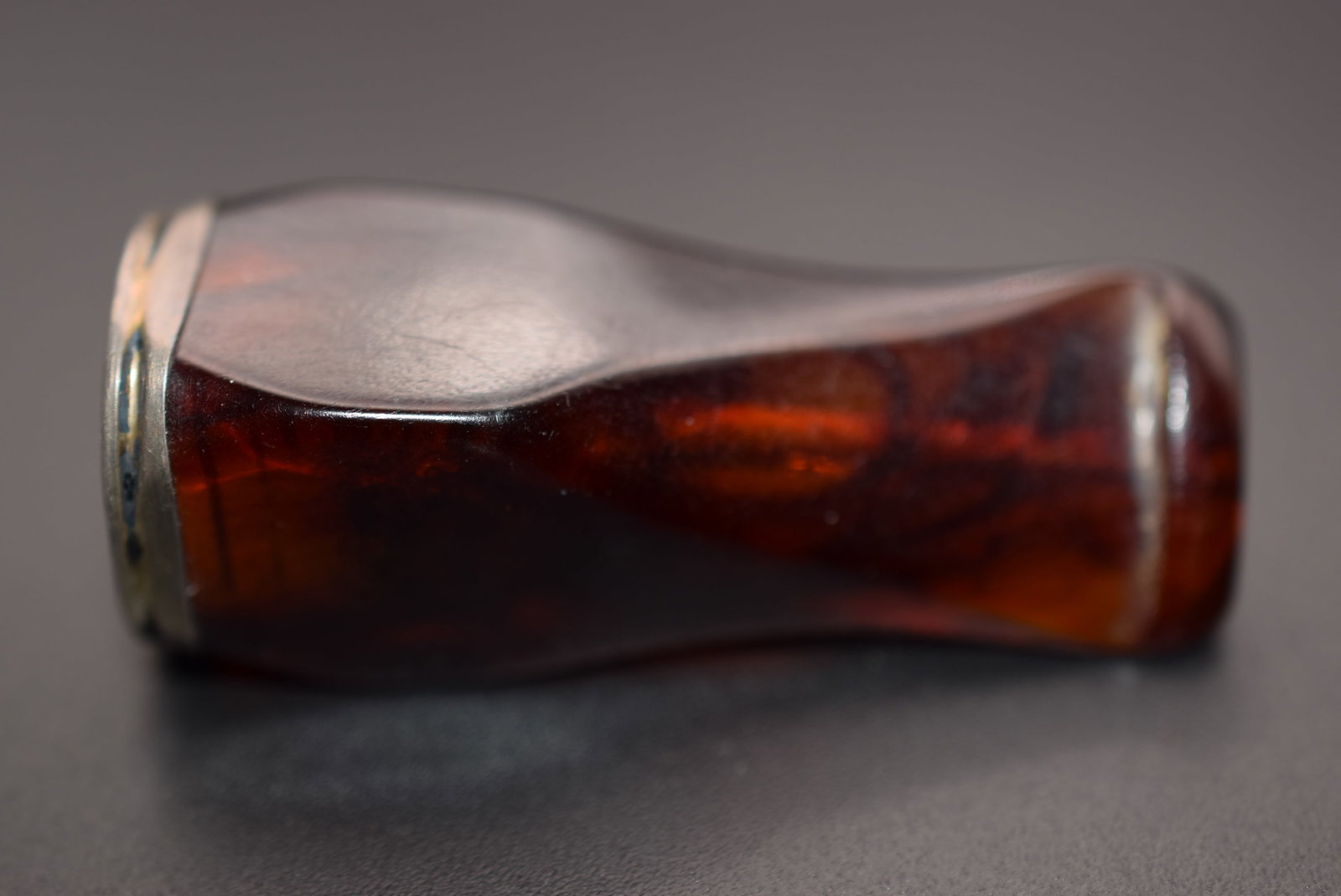 Amber Vintag Cigar Holder Lot#CF 427: Amber Vintag Cigar Holder measures 2" x 3/4" opeining measures 3/4"