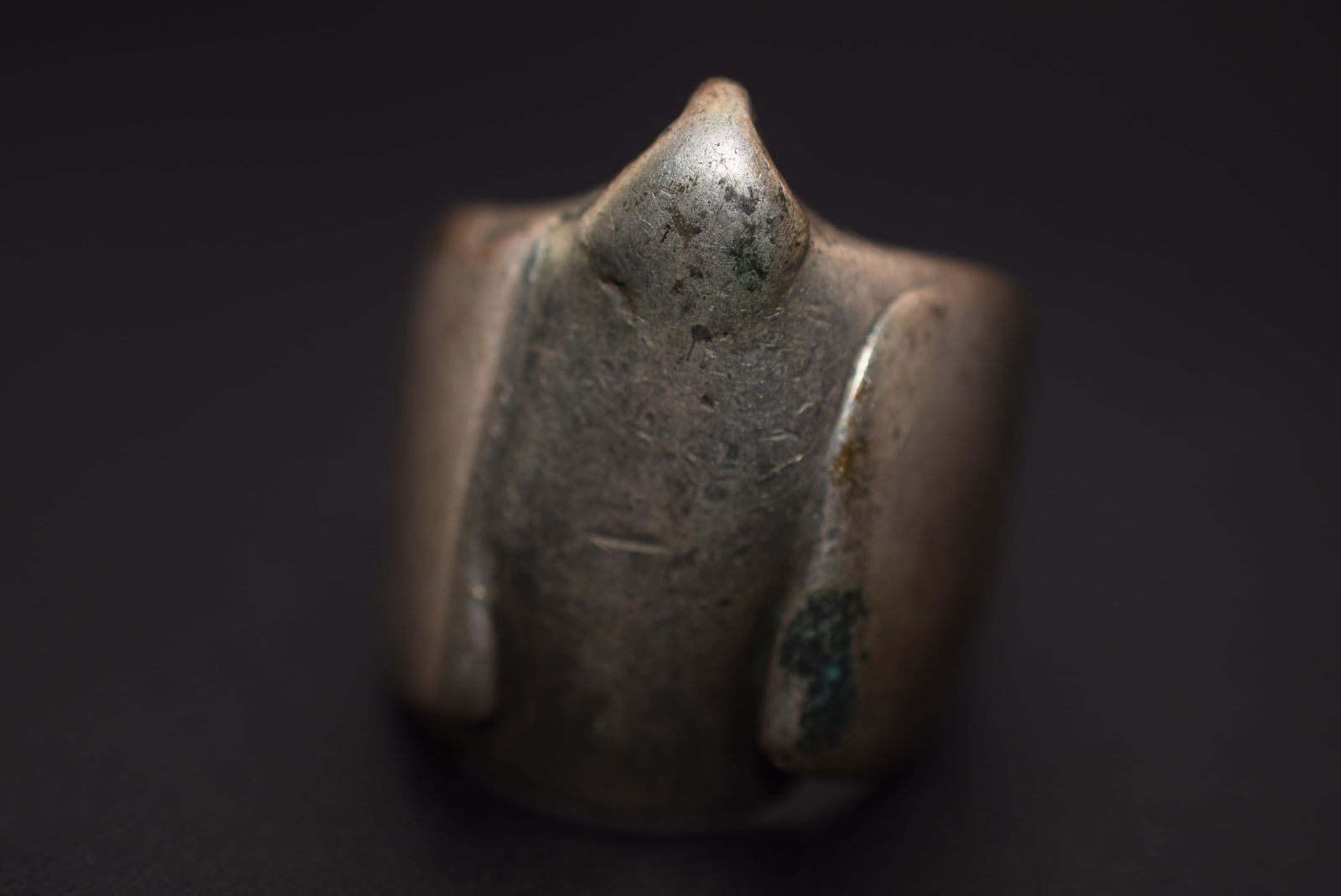 Sterling Brutalist Modernist Vintage Ring Size 9.75 Lot# DG 6: Sterling Brutalist Modernist Vintage Ring Size 9.75 measures 1 1/8" on top and is signed Sterling and maker weighs 20.55 grams