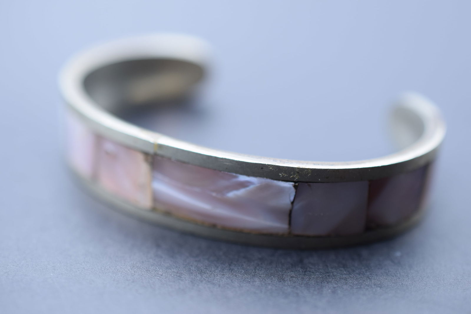 Mexico Pink Abalone Cuff Bracelet Vintage Lot 80 (1 of 2)