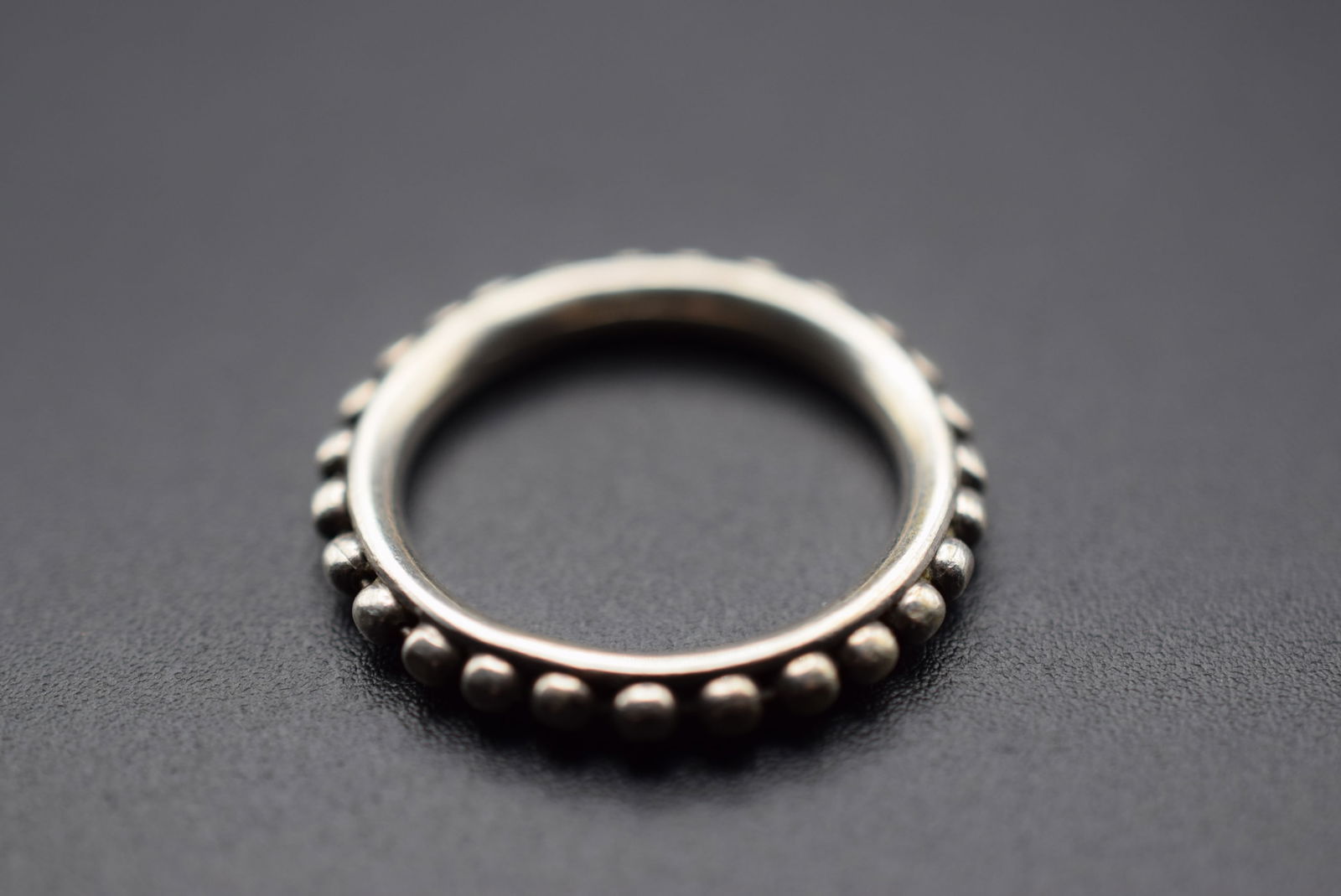 Sterling Ball Eternity Band Ring Silver 925 Signed Size 6.75 Lot# DG 102 (1 of 5)