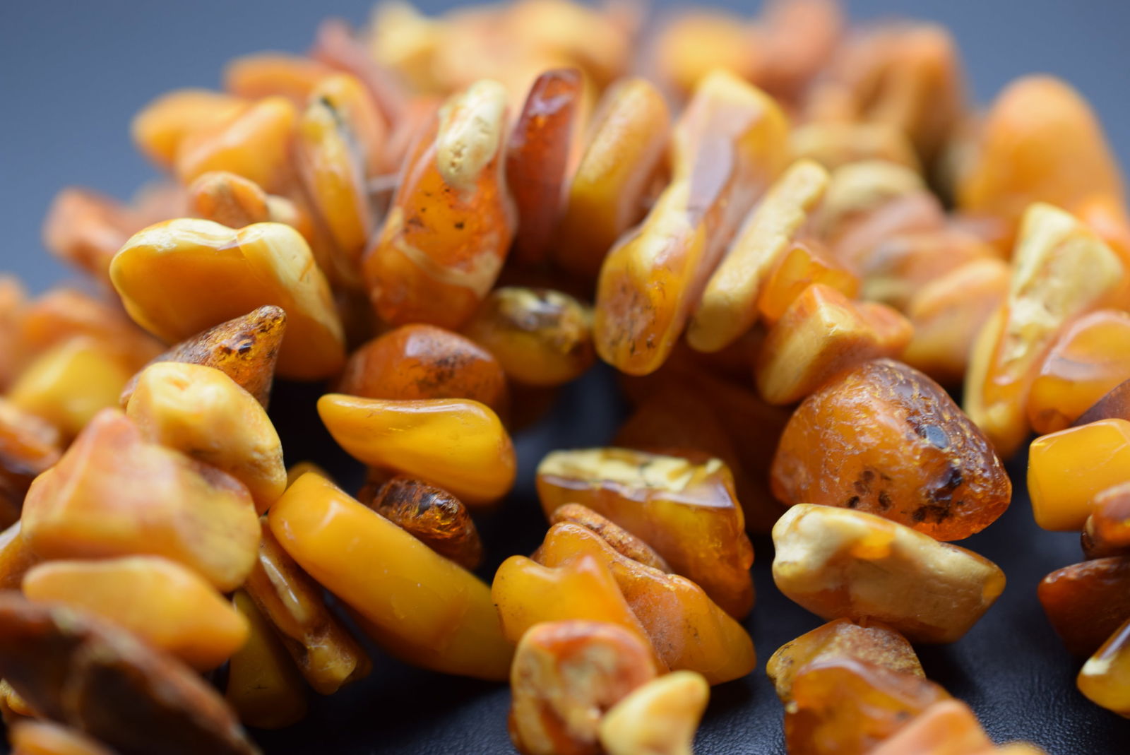 Genuine Amber Vintage Necklace Lot# DG 182 (1 of 4)