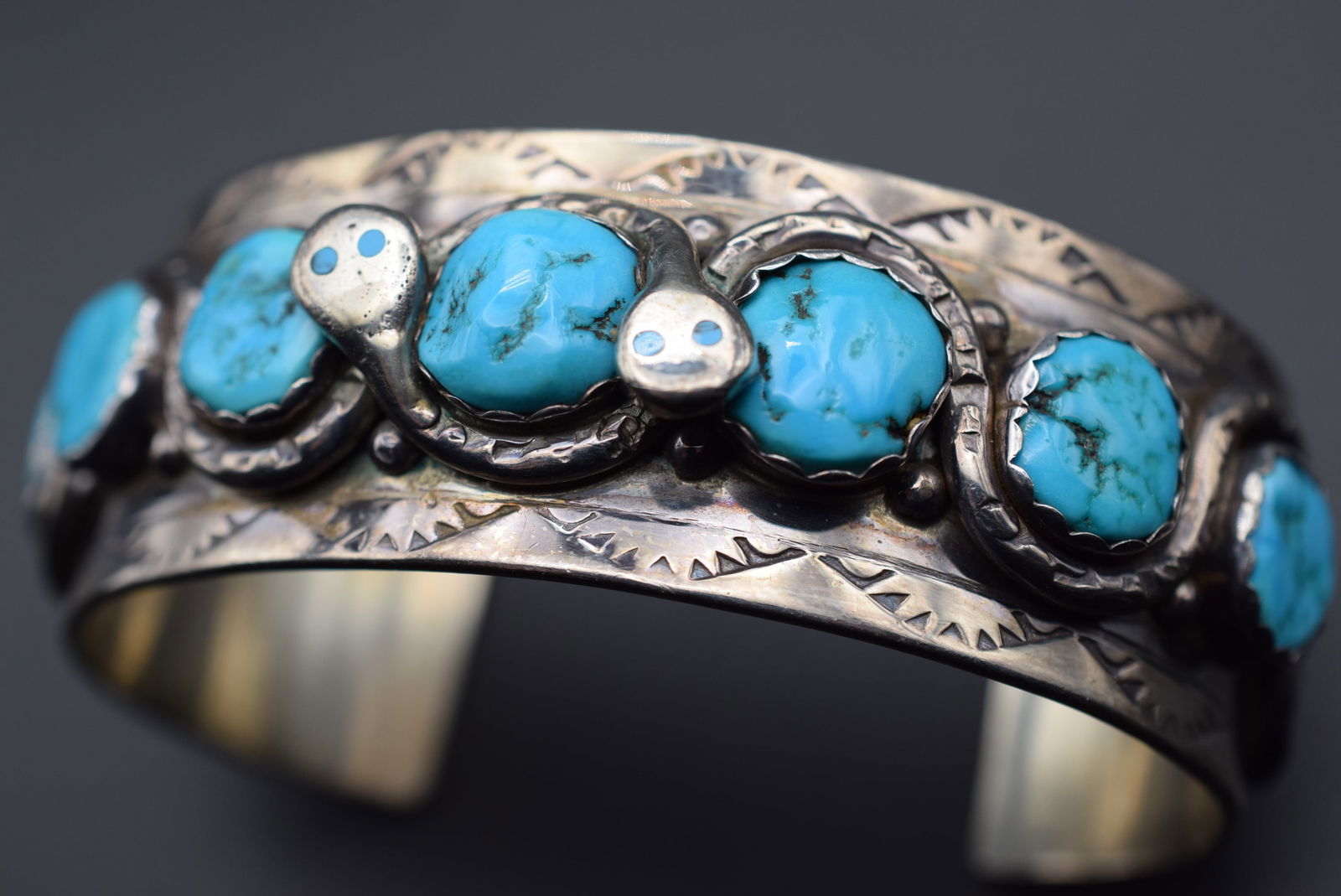 Effie C Zuni Turquoise Sterling Snake Bracelet 77 grams Lot# DG 202 (1 of 6)