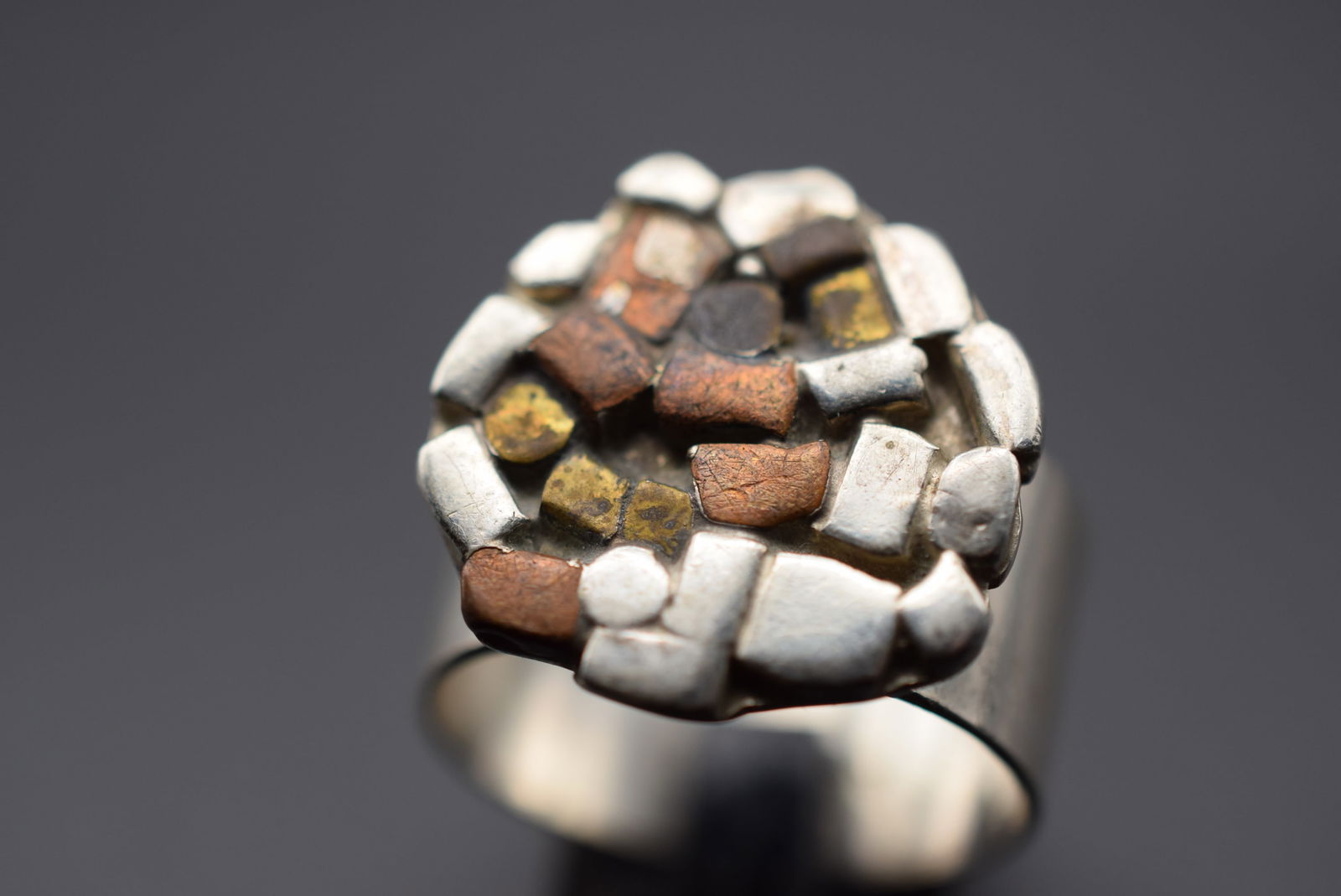 Modernist Hammered Dots Copper Sterling Silver 925 Ring Size 7.25 Lot 236 (1 of 5)