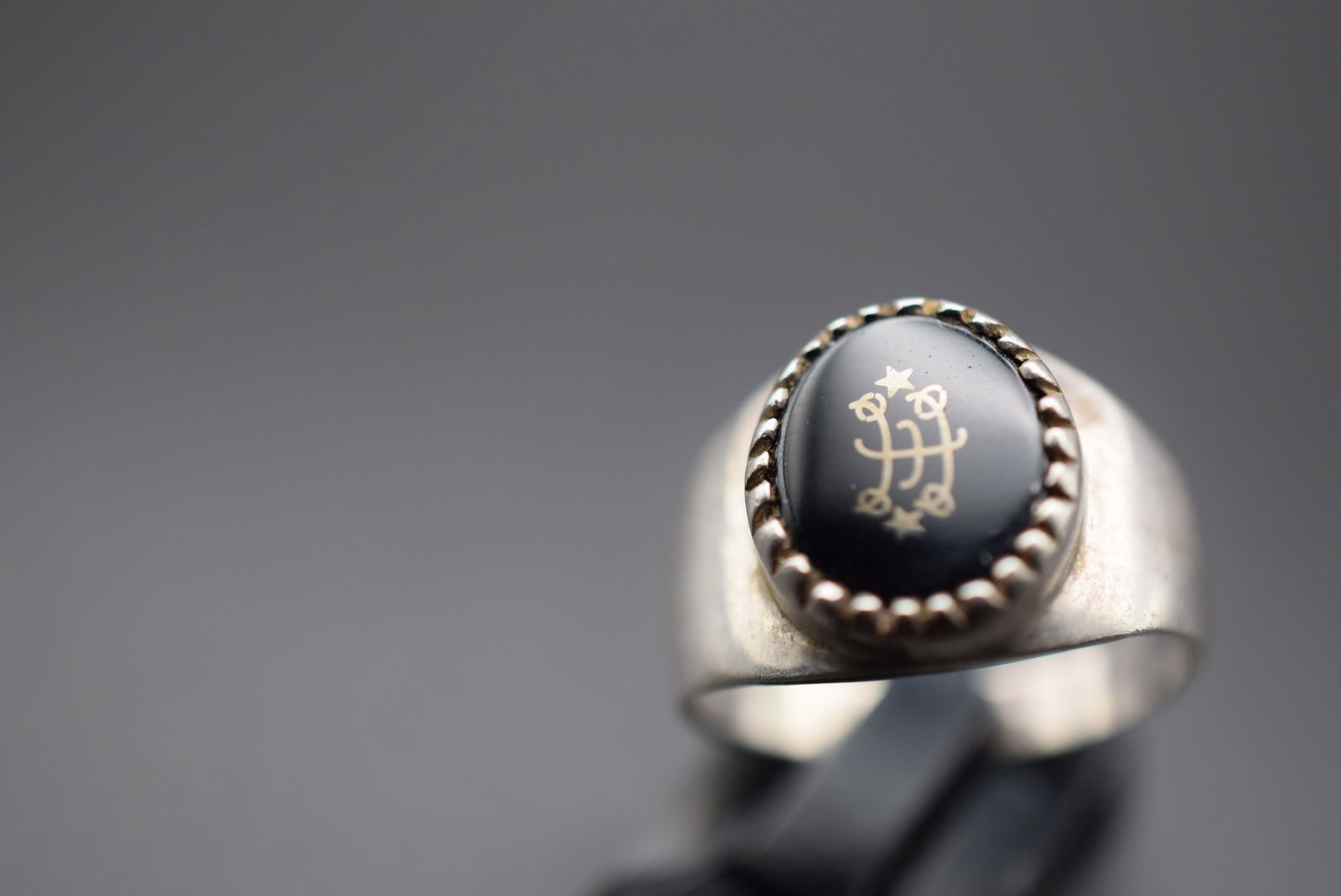 Black Onyx Sterling Silver 925 Ring Size 7.25 Lot 265 (1 of 5)