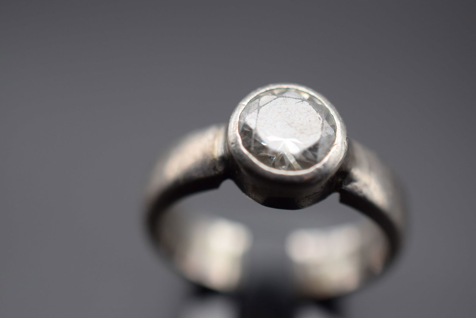 CZ Solitaire Sterling Silver 925 Ring Size 7 Lot 266 (1 of 5)