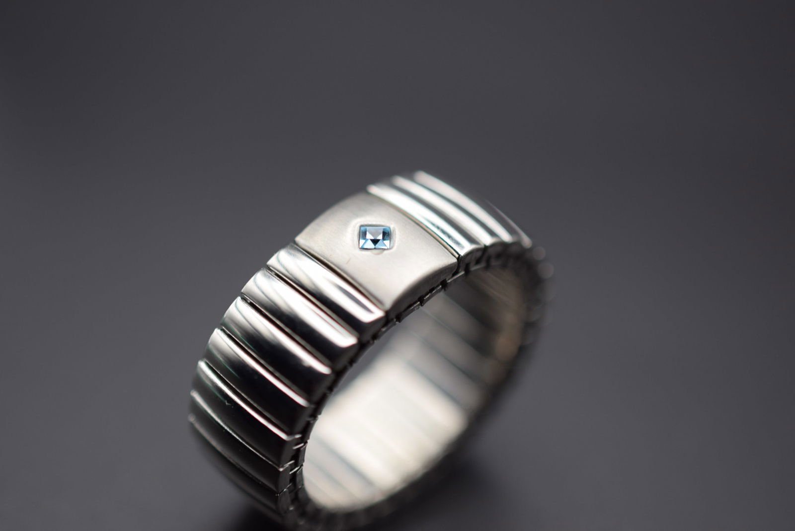 Zoppini Italy Stretch CZ Ring One Size Lot 334: Zoppini Italy Stretch CZ Ring One Size measures 3/8" signed Zoppini