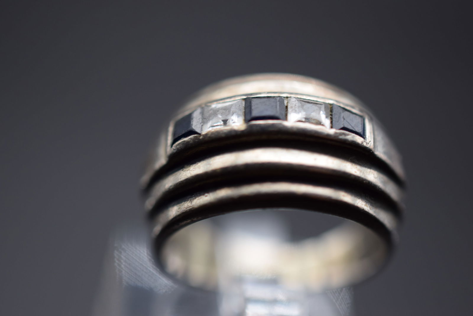 Sapphire and Crystal Rhinestone CZ Vintage Sterling Silver 925 Ring Size 5.5 Lot 368 (1 of 5)