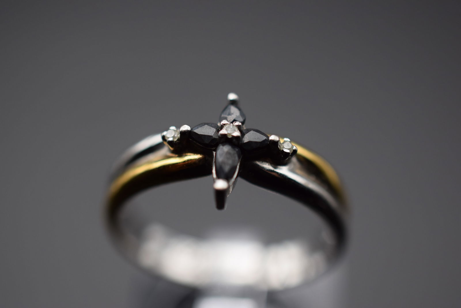 Sapphire Cross Gold Vermeil over Sterling Silver 925 Ring Size 8.5 Lot 397: Sapphire Cross Gold Vermeil over Sterling Silver 925 Ring Size 8.5 Weighs 3.29 grams Top measures 3/8" signed BGE 925 avec Dieu tout est possible which is French for With God everything is possible