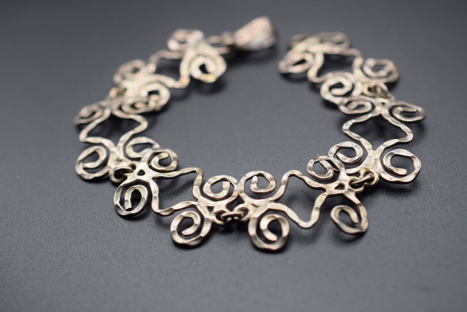 Mexico Scroll work Vintage Bracelet TR-90 Sterling Silver 925 Lot 568 (1 of 3)