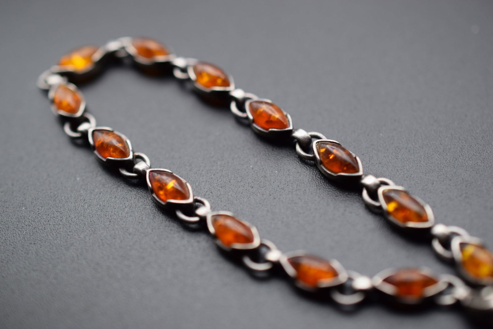 Genuine Amber Sterling Silver 925 Bracelet Lot 581 (1 of 3)