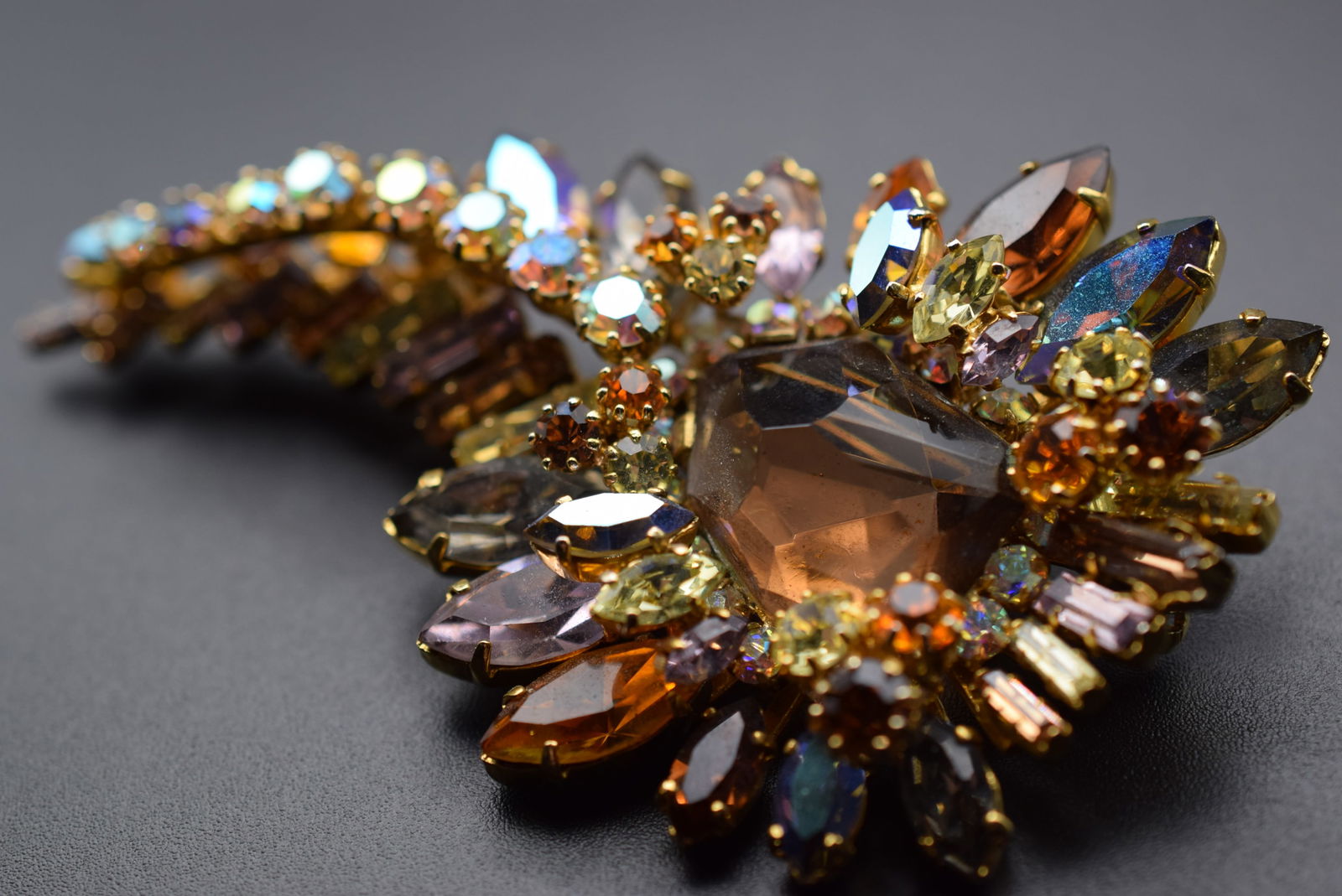 Juliana HUUGE 3 1/2" Rhinestone Cluster Brooch Pin Vintage 1940's Lot# DG 595 (1 of 3)