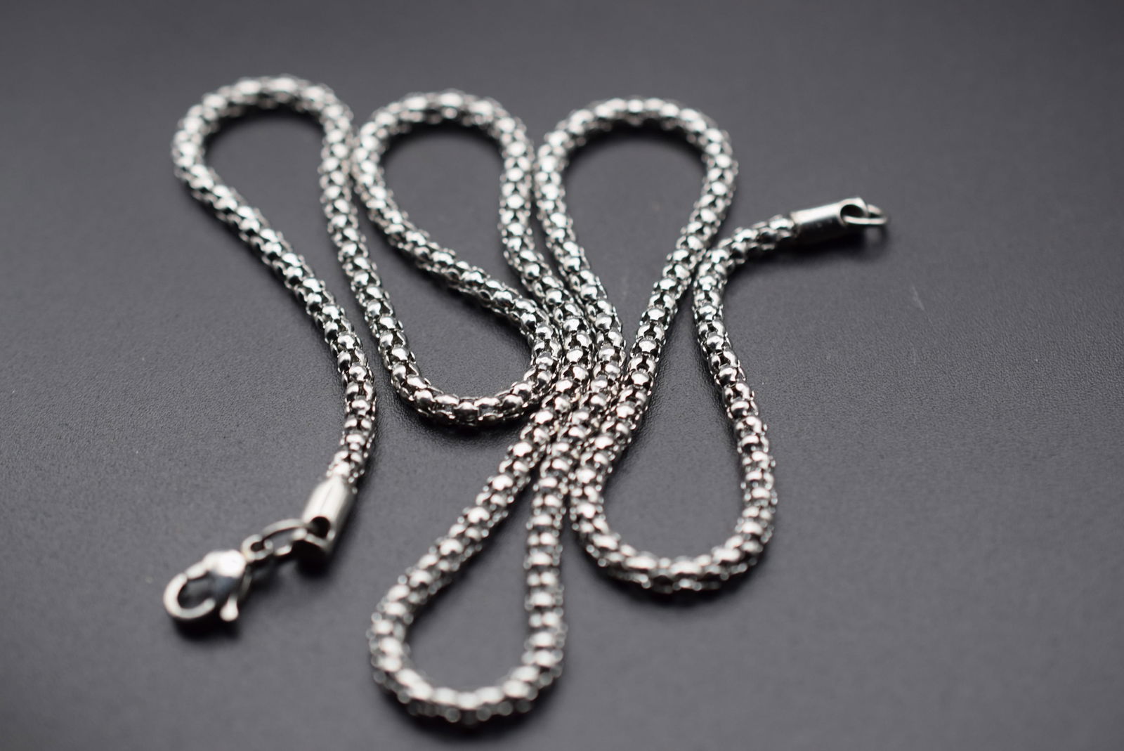 22" Long Snake Chain Silver plated Necklace Chain Lot 639 (1 of 3)