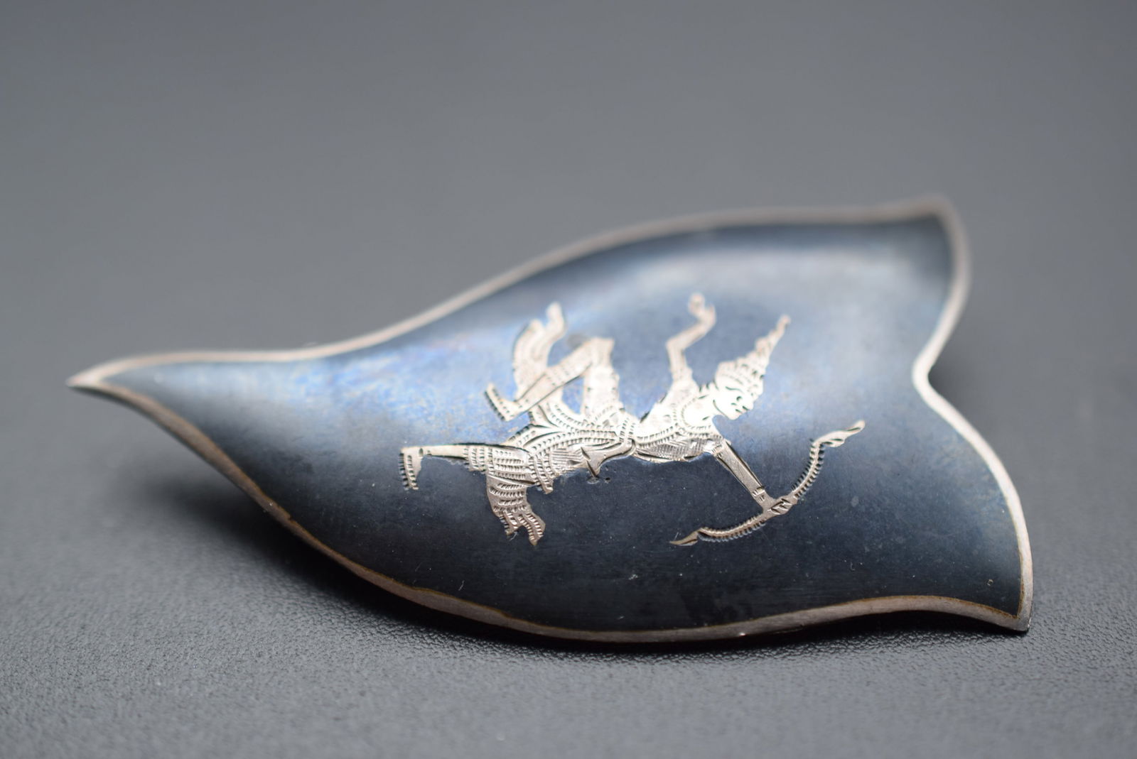 Vintage Brooch Pin Sterling Silver 925 Siam Damascene Niello Lot 646 (1 of 4)