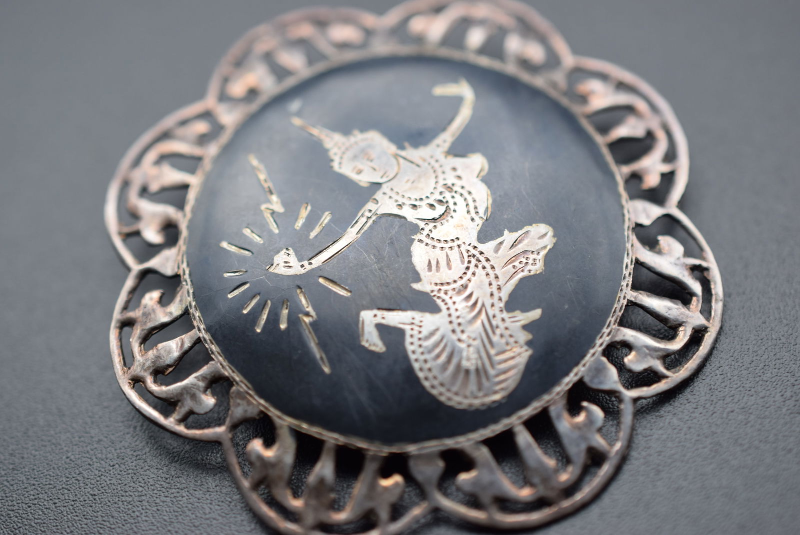 Vintage Brooch Pin Sterling Silver 925 Siam Damascene Niello Lot 695 (1 of 3)