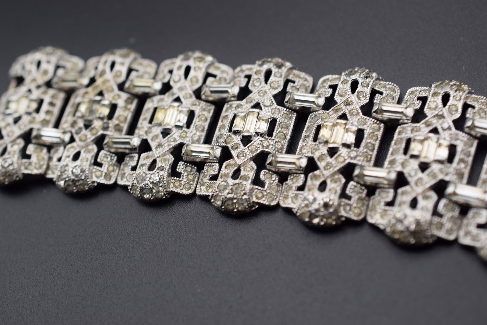 Diamante Vintage Outstanding Bracelet Cuff Lot 727 (1 of 6)