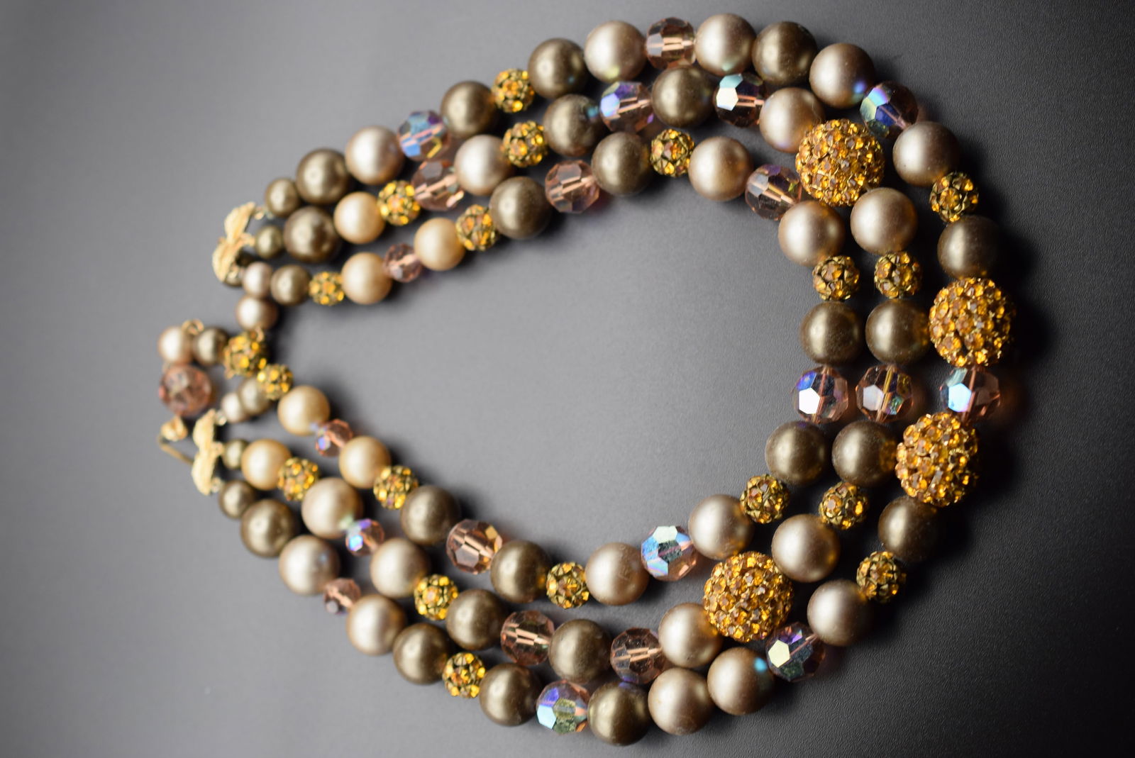 Massive 1940's 3 strand Necklace Vintage 23 Rondelles Lot# DG 781 (1 of 5)