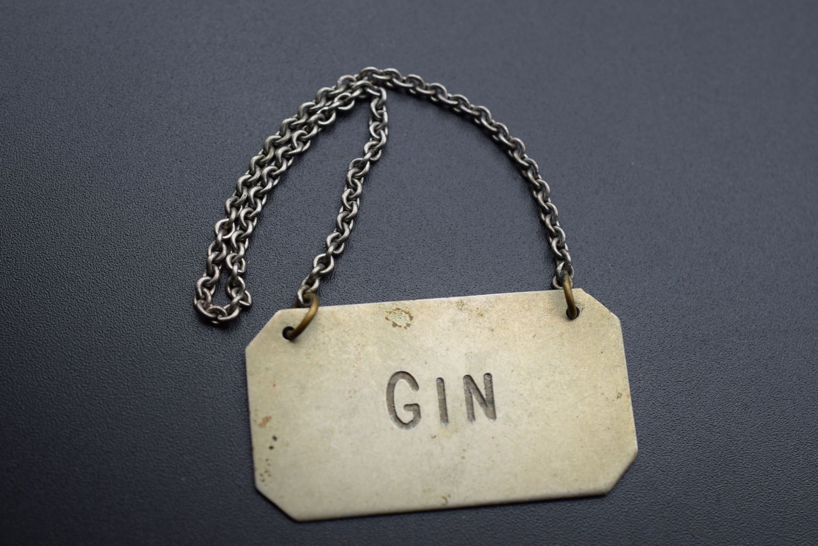 Gin Bottle Label Hang Tag Vintage Lot# DG 805 (1 of 2)