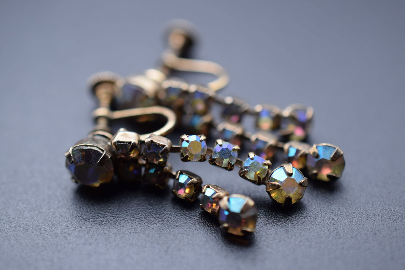 Screwback Rhinestone Vintage 1940's Earrings Lot# DG 820 (1 of 2)