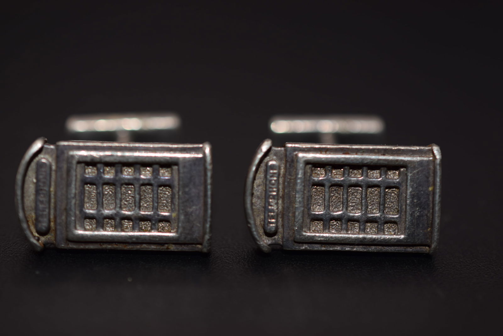 Pink Telephone Booth Cufflinks Sterling Silver 925 Lot 857 (1 of 4)