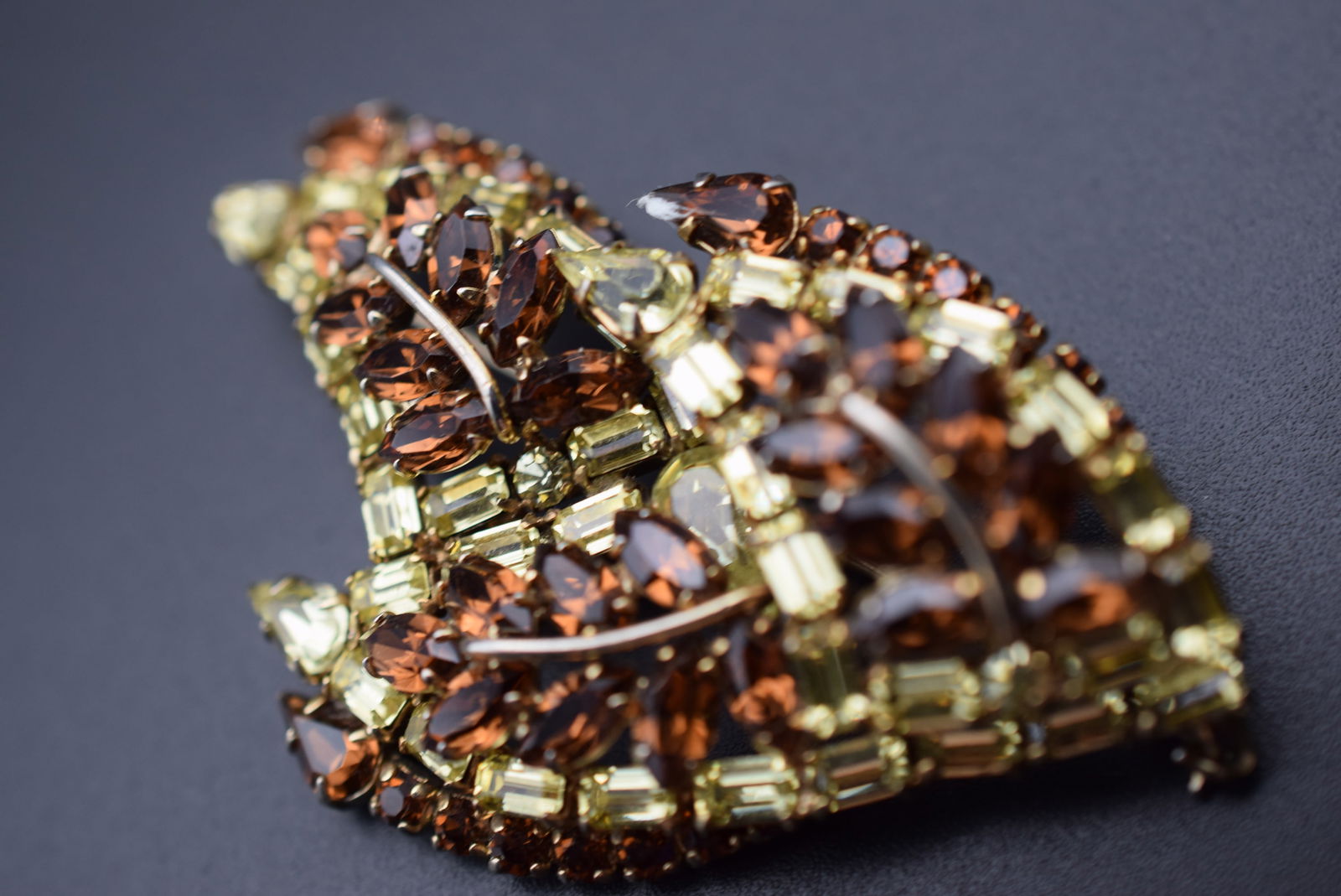 Sherman 3D Brooch Pin Rhinestone Beauty Signed Vintage 1940's Lot DG 861 (1 of 5)