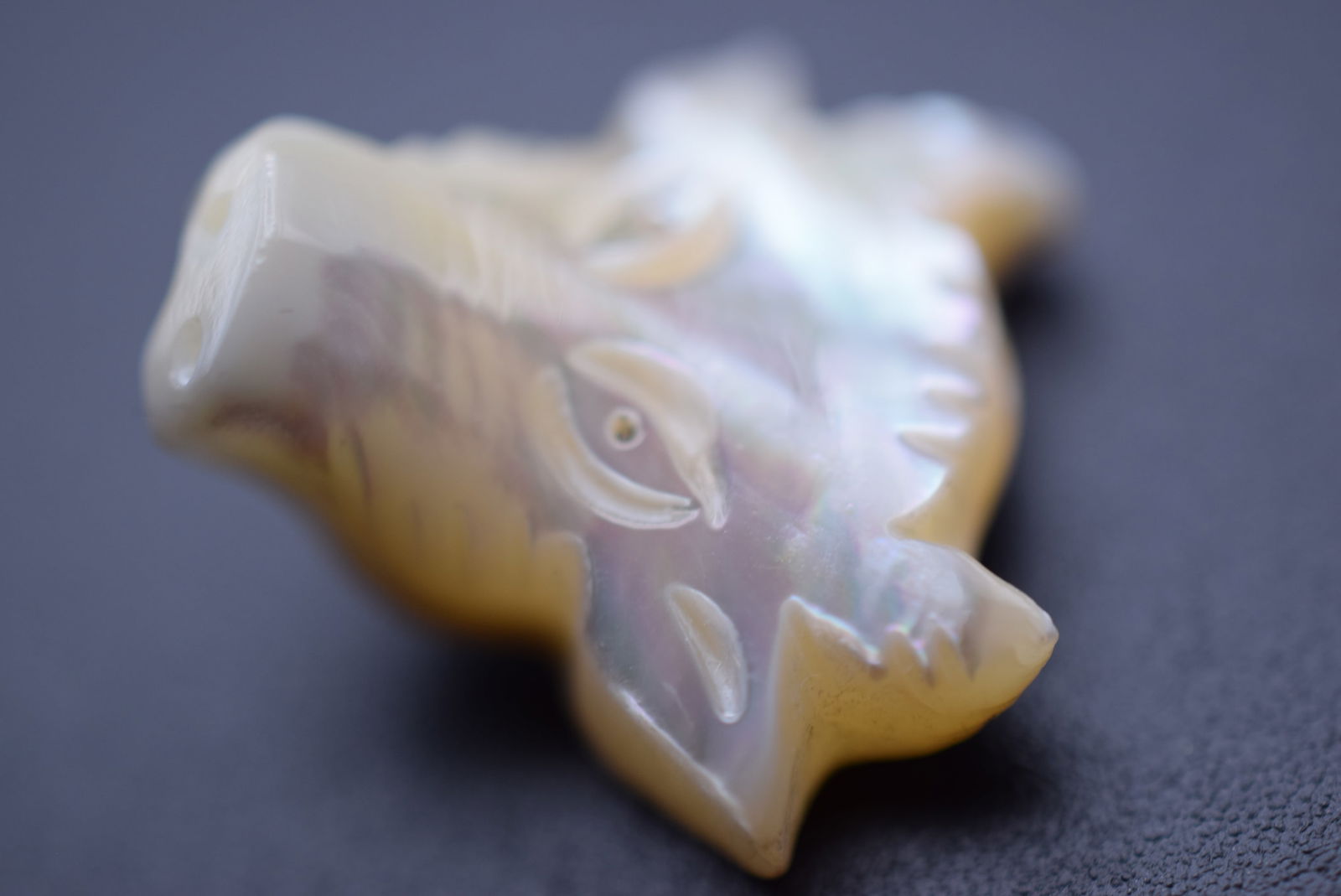 MOP Mother of Pearl Cow Trinket Lucky Cow Lot 942: MOP Mother of Pearl Cow Trinket Lucky Cow measures 7/8" x 7/8"