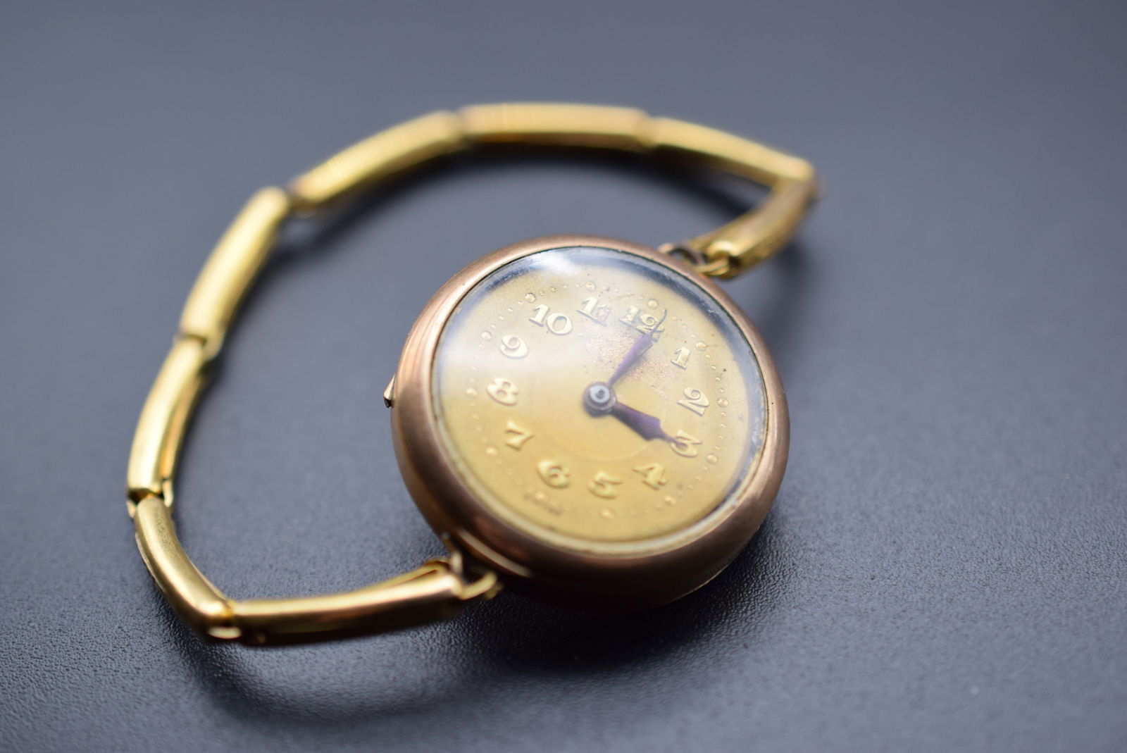 Edwardian Fortune Gold Filled Wrist Watch 15 Jewels Lot 974 (1 of 8)