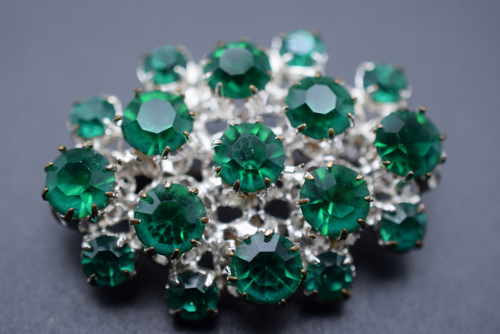 Rhinestone Brooch Pin Vintage Lot# DG 995 (1 of 2)