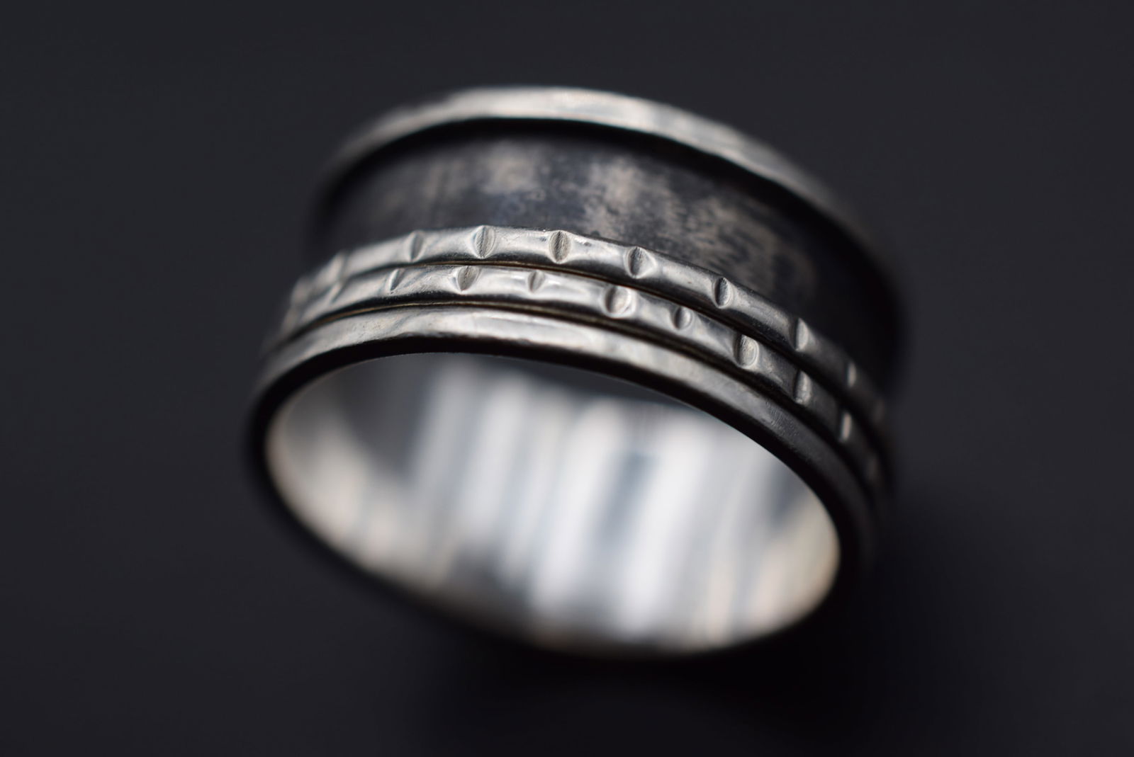 Wide Spinner Ring Sterling Silver 925 Size 7.75 Lot# DG 1005 (1 of 4)