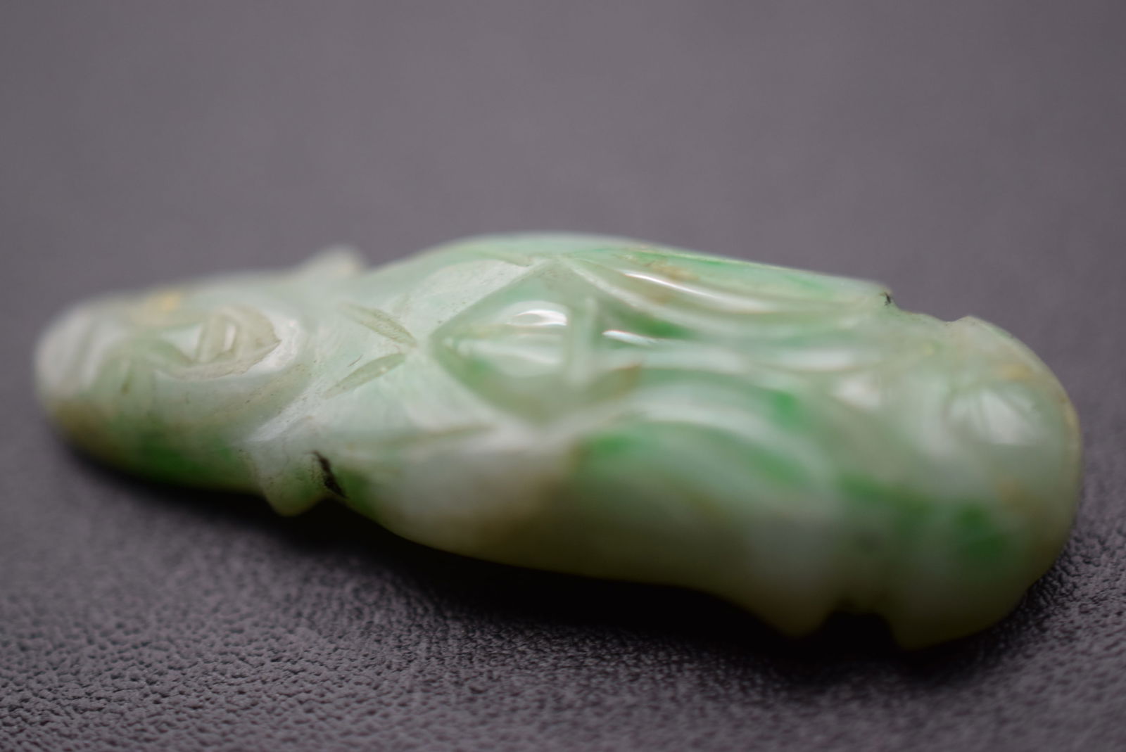 Genuine Jade Carved Geisha Lot 1063 (1 of 3)