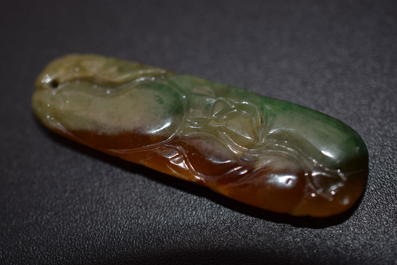 Genuine Jade Carved Pendant Lot 1066 (1 of 2)